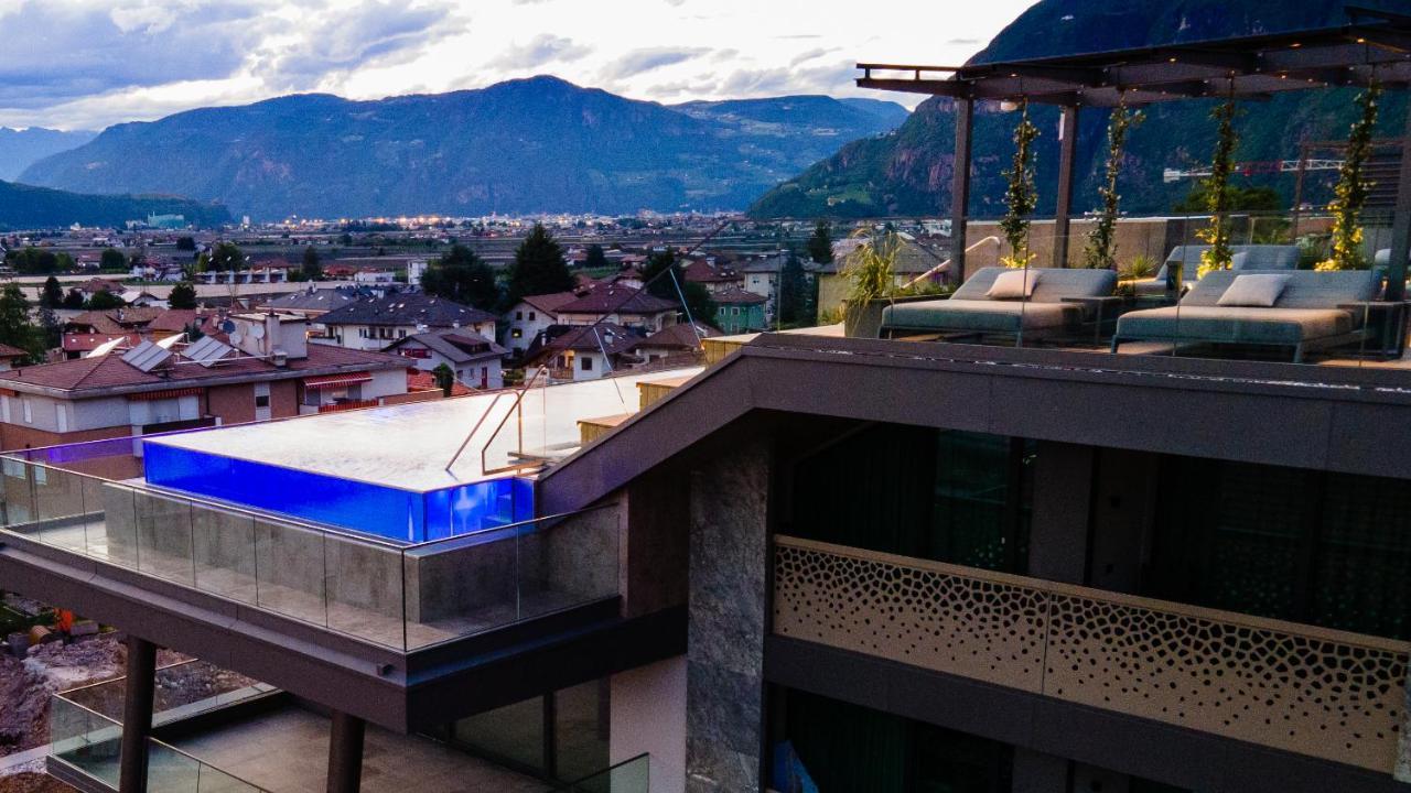 Hotel Ideal Park Laives Esterno foto